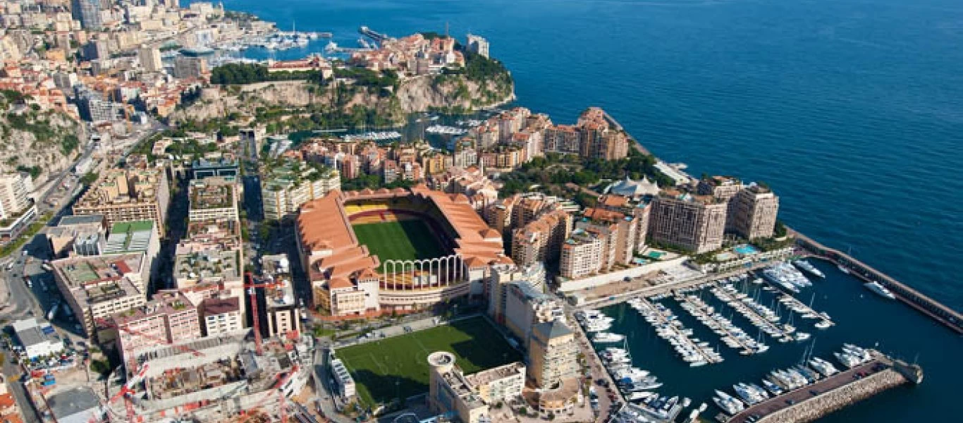 Αυτή είναι η χώρα όπου ένας στους τρεις κατοίκους είναι εκατομμυριούχος - Το ποσοστό φτώχειας είναι μηδενικό (βίντεο)